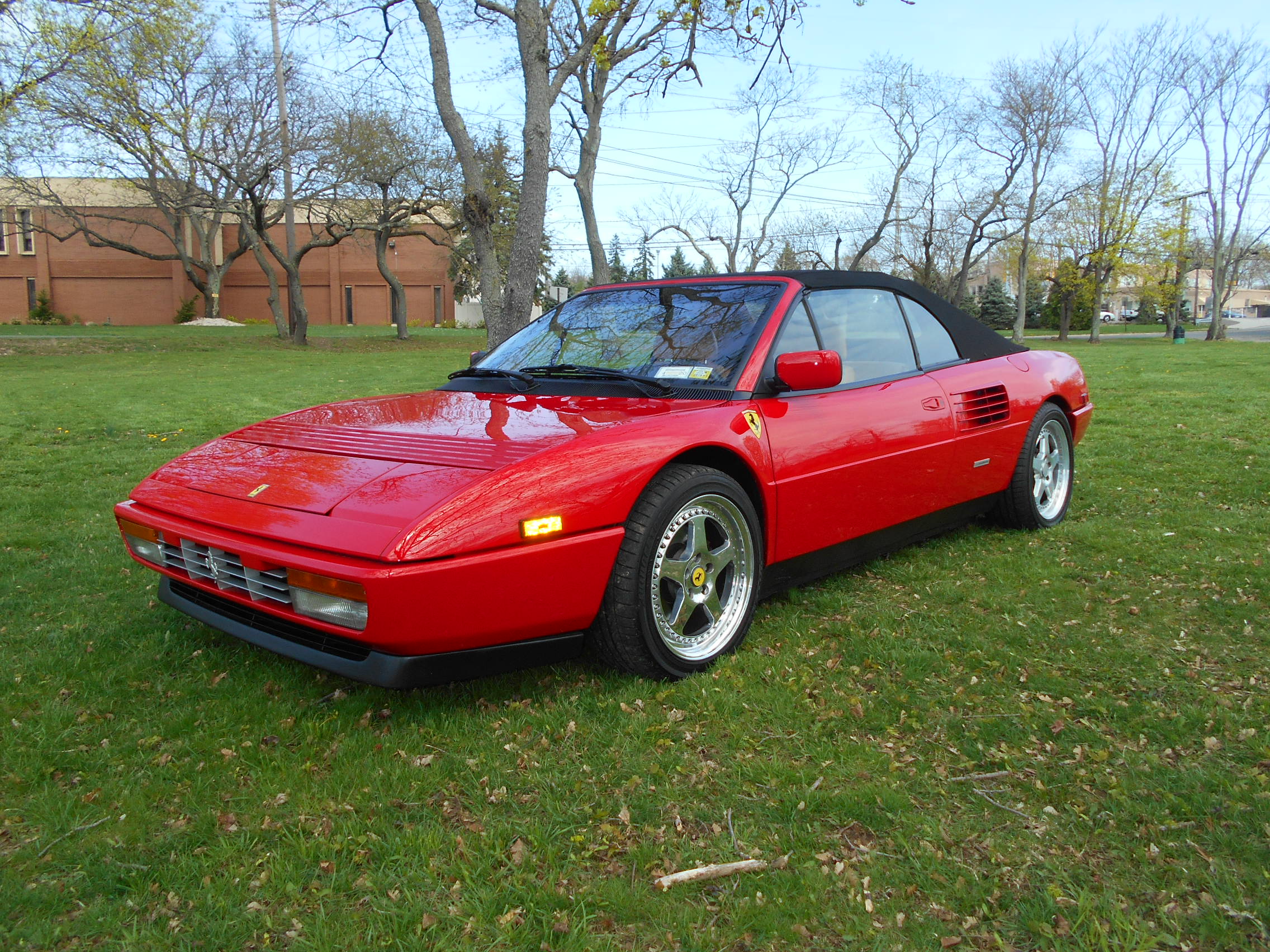 1989 Mondial T Cabriolet Ferrari