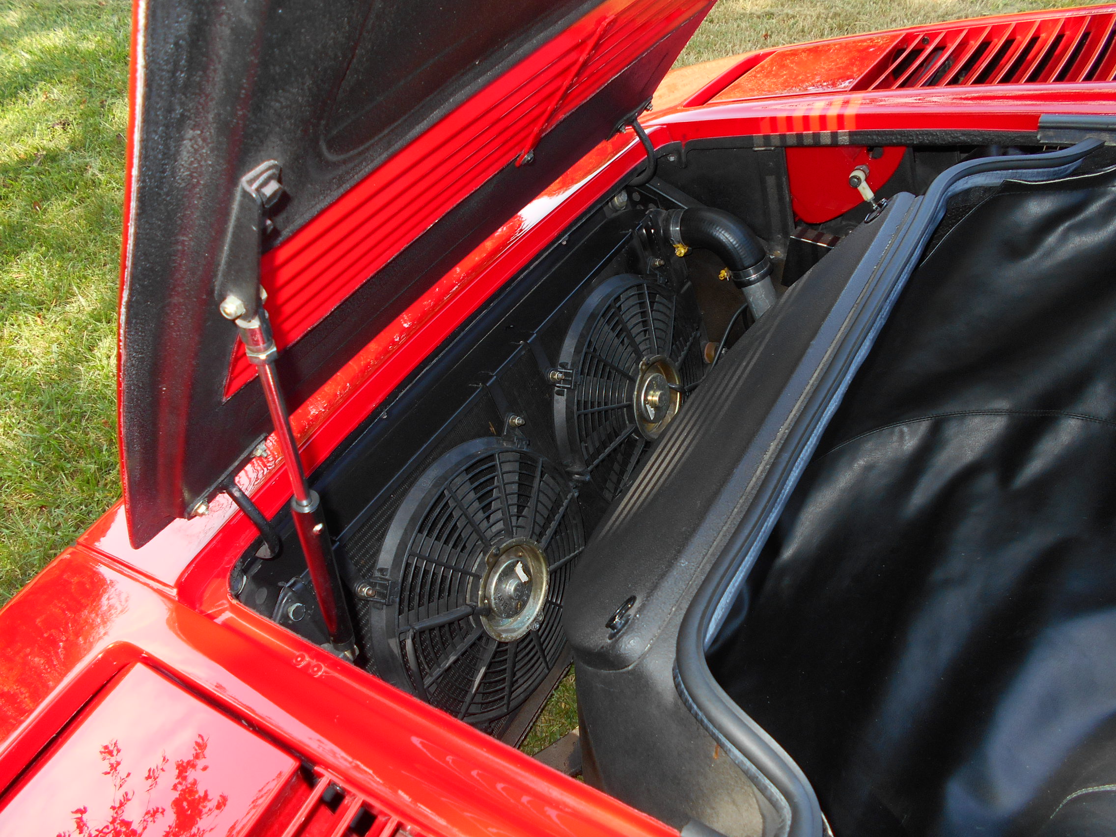 Carbureted 1978 512 BB Ferrari red/black 